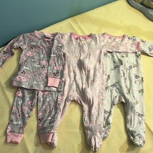 3 set Pajamas and sleepers for baby girls (2) 6 to 9 months and 12 months.